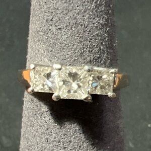 14k WG Princess Cut Natural Diamond 1.0ctw Past Present Future Ring Sz 5.75